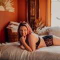 Tips for finding flattering lingerie for your bridal boudoir photoshoot